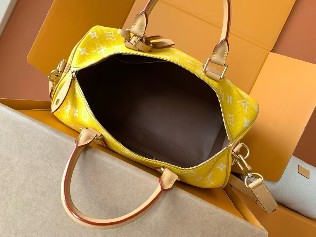 Speedy P9 Bandoulière 40 Handbag - Image 9