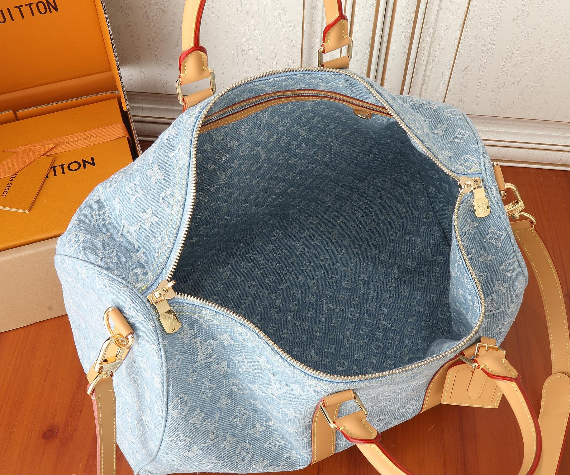 Louis Vuitton Keepall Bandoulière 45 Monogram Denim Travel Bag - Image 9
