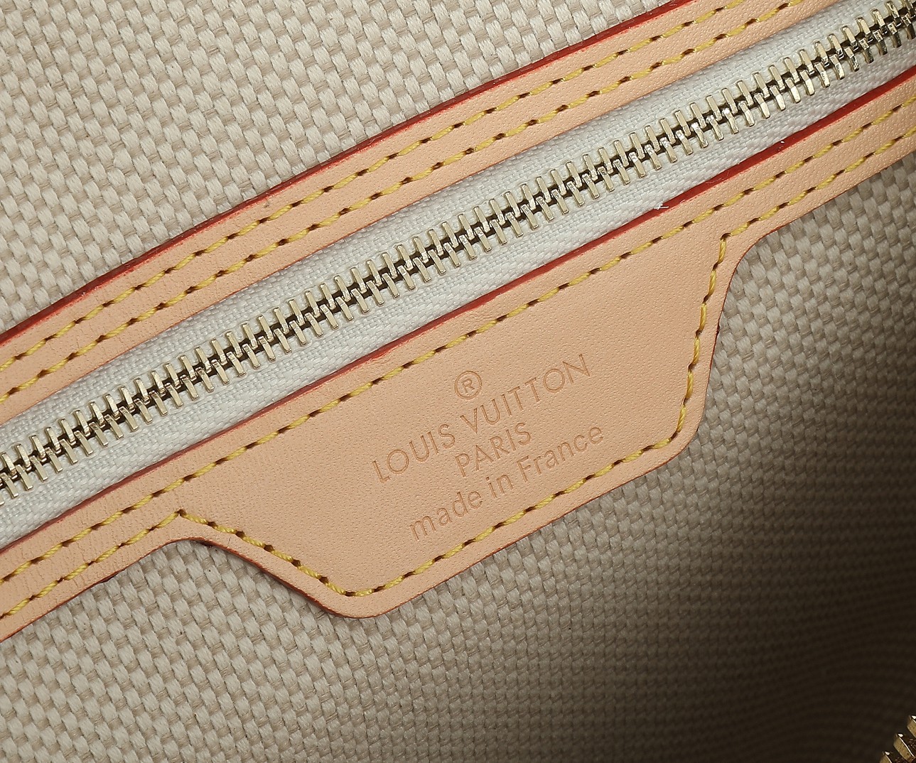 Louis Vuitton Speedy Bandoulière 30 Handbag - Image 9