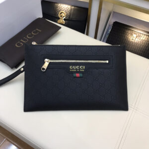 Gucci Men’s Casual Leather Clutch