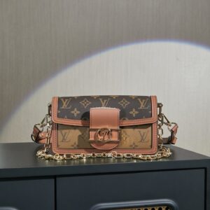 Louis Vuitton Dauphine East West Handbag M46757