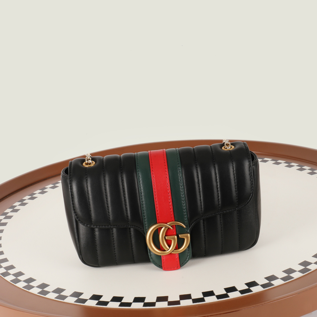 Gucci Leather Bag, Model A006X1