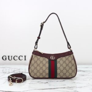 Gucci Leather Bag 841341 in Brown-Red