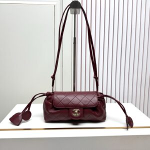 Chanel Quilted Drawstring Shoulder Bag in Black