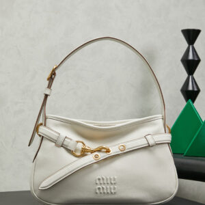 Aventure Leather Shoulder Bag