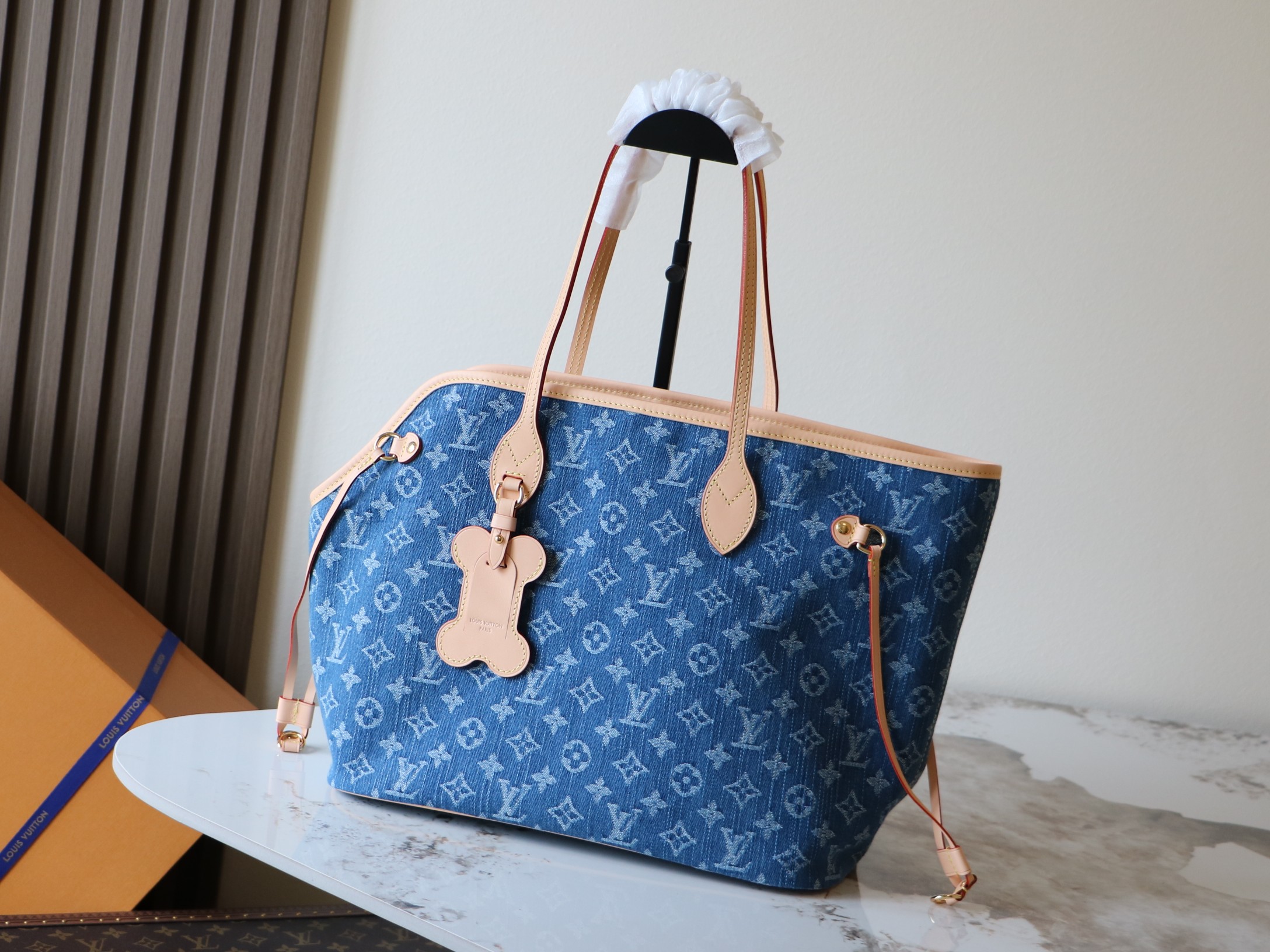 Neverwoof Medium Pet Carrier Tote in Monogram Coated Canvas and Leather