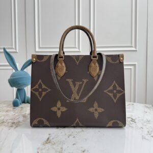 Louis Vuitton Onthego MM Monogram Tote Bag