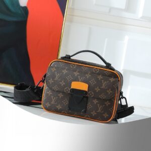 Louis Vuitton M46688 Monogram Macassar Messenger Bag