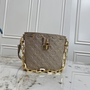 Louis Vuitton Coussin Bucket Bag M26530 / M26216