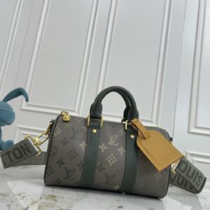 Louis Vuitton Keepall Bandoulière 25 Travel Bag in Monogram Surplus Military Green