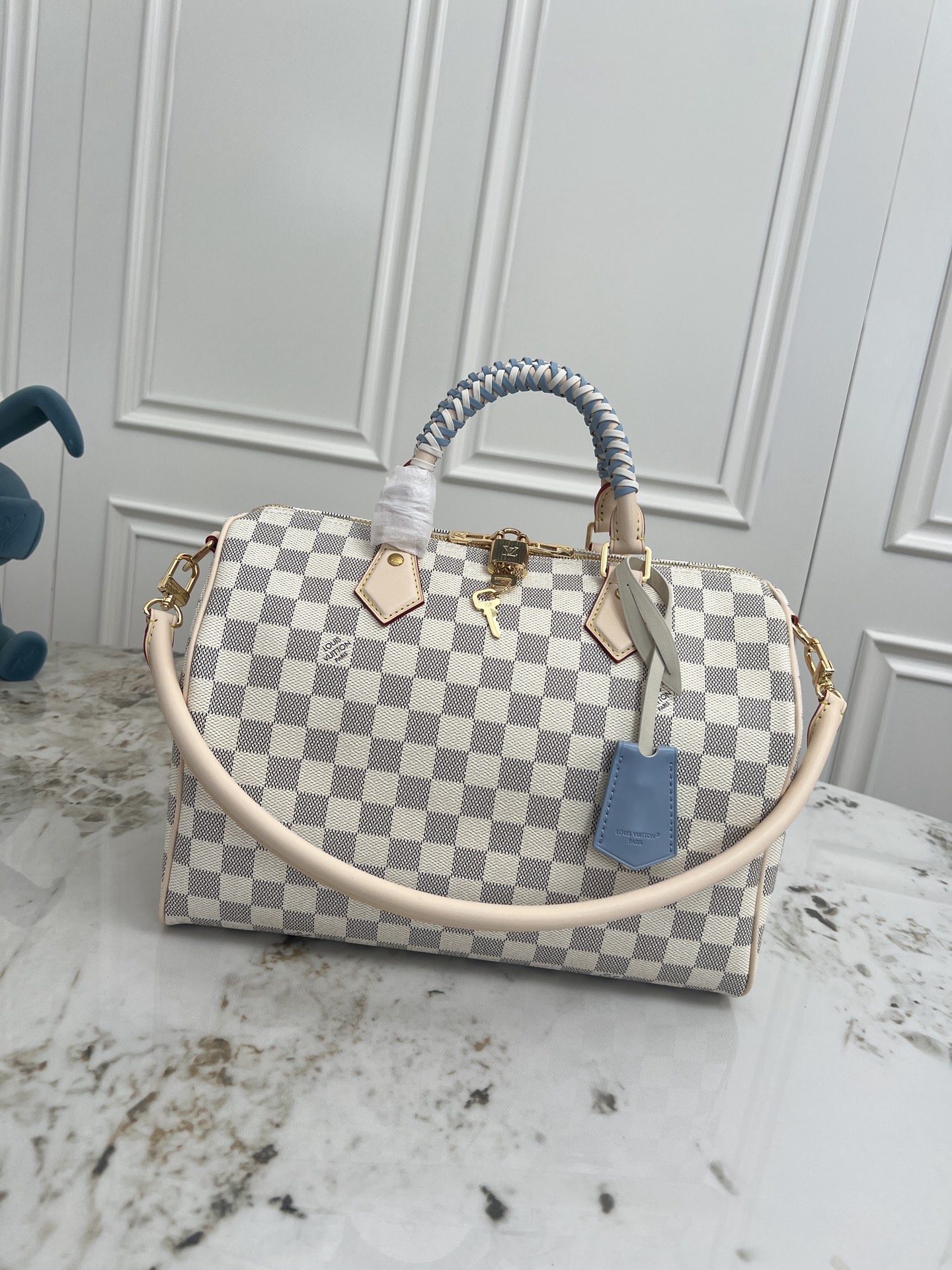 Louis Vuitton Speedy Bandoulière 30 Handbag in Damier Azur Canvas