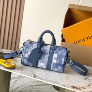 Louis Vuitton Keepall Bandoulière 25 Bag