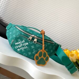 Louis Vuitton Rush Belt Bag M12867 in Green