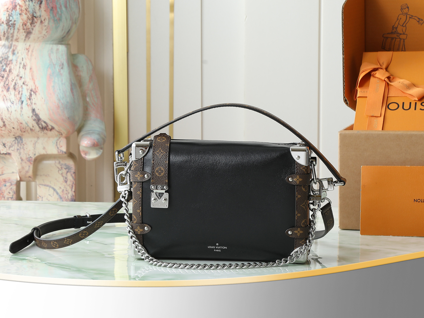 Louis Vuitton Side Trunk Vibe Leather Chain Bag M15195