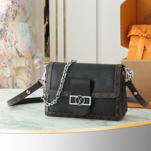 Louis Vuitton Dauphine Soft Medium Crossbody Bag M13450 in Black Leather