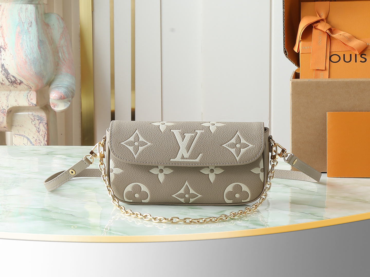 Louis Vuitton Wallet On Chain Ivy M82211 in Gray Monogram Canvas
