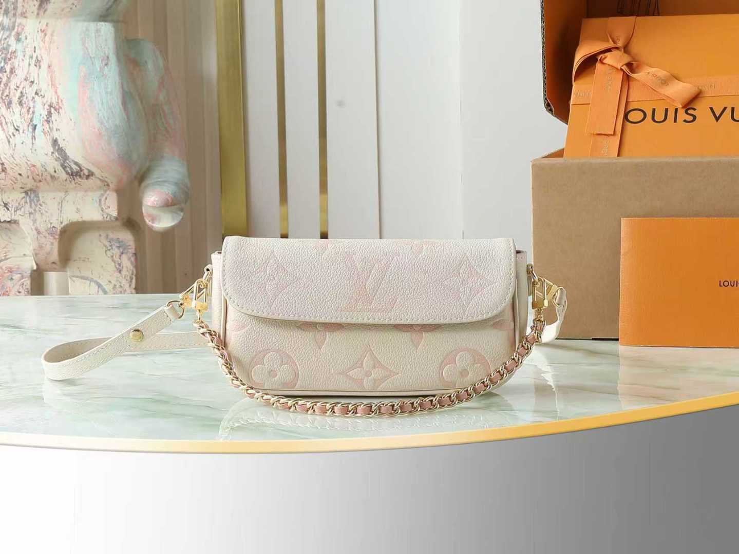 Louis Vuitton Wallet On Chain Ivy Monogram Canvas Chain Bag