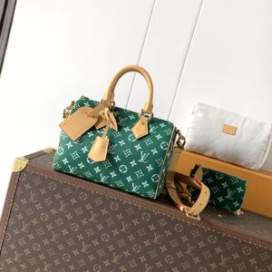 Louis Vuitton Speedy P9 Bandoulière 30 Monogram Leather Shoulder Bag