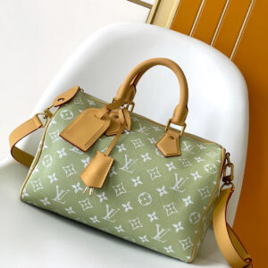 Louis Vuitton Speedy P9 Bandoulière 30 Monogram Leather Handbag