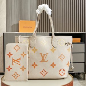 Louis Vuitton Neverfull Medium Tote Bag