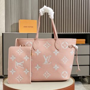 Louis Vuitton Neverfull MM Tote Bag