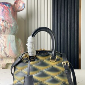 Louis Vuitton Alma BB Gradient Diamond-Quilted Leather Handbag