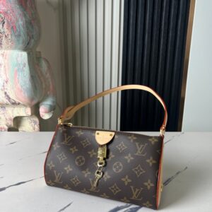 Louis Vuitton Pochette Tirette Monogram Underarm Bag M47123