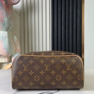 Louis Vuitton Monogram Dopp Kit Toiletry Bag M44494