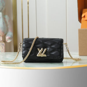 Louis Vuitton Wallet on Chain Go-14 M13139 Black Leather Crossbody Bag