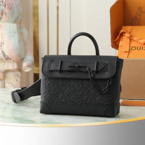 Louis Vuitton Steamer Small Crossbody Bag in Black Taurillon Leather
