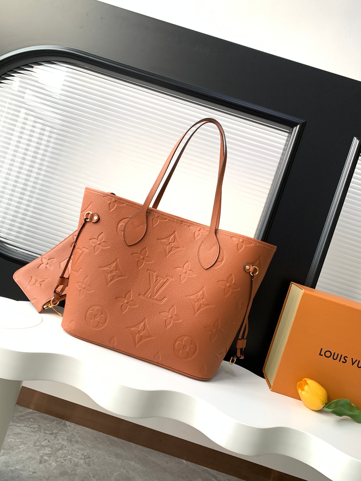 Neverfull MM Tote Bag with Removable Zippered Pouch