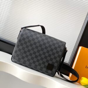 Louis Vuitton District Small Messenger Bag M42710 in Black Damier Graphite