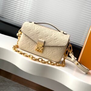 Louis Vuitton Pochette Metis East West Handbag