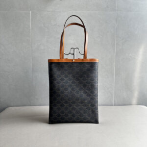 FLAT SHOER Logo-Print Leather Tote Bag