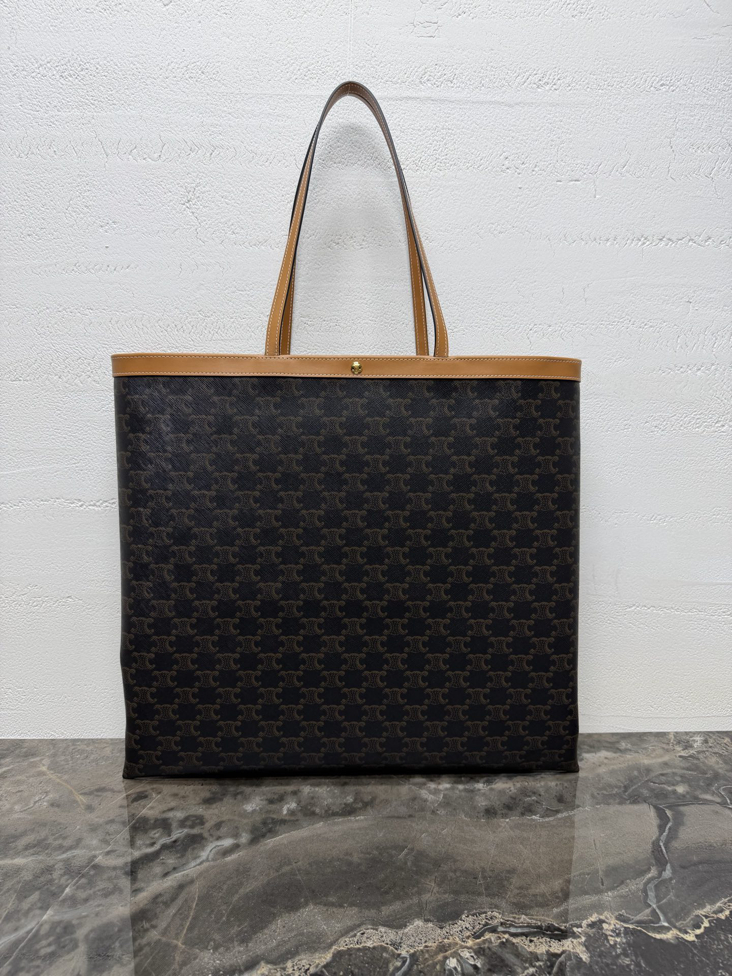 Flat Shoer Large Logo Print Handbag