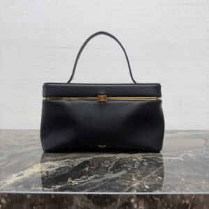 TRIOME Rectangle Handbag in Cowhide Leather