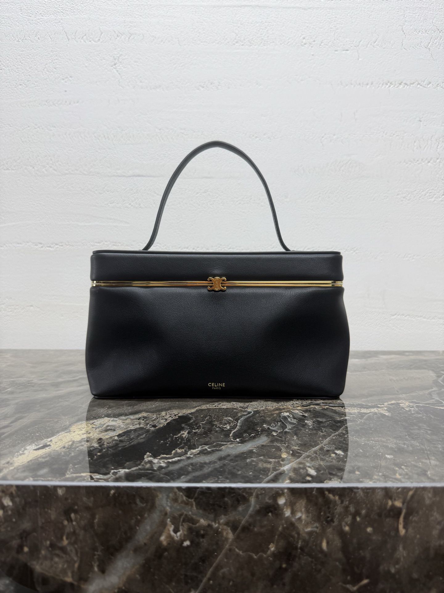 TRIOME Rectangle Handbag in Cowhide Leather
