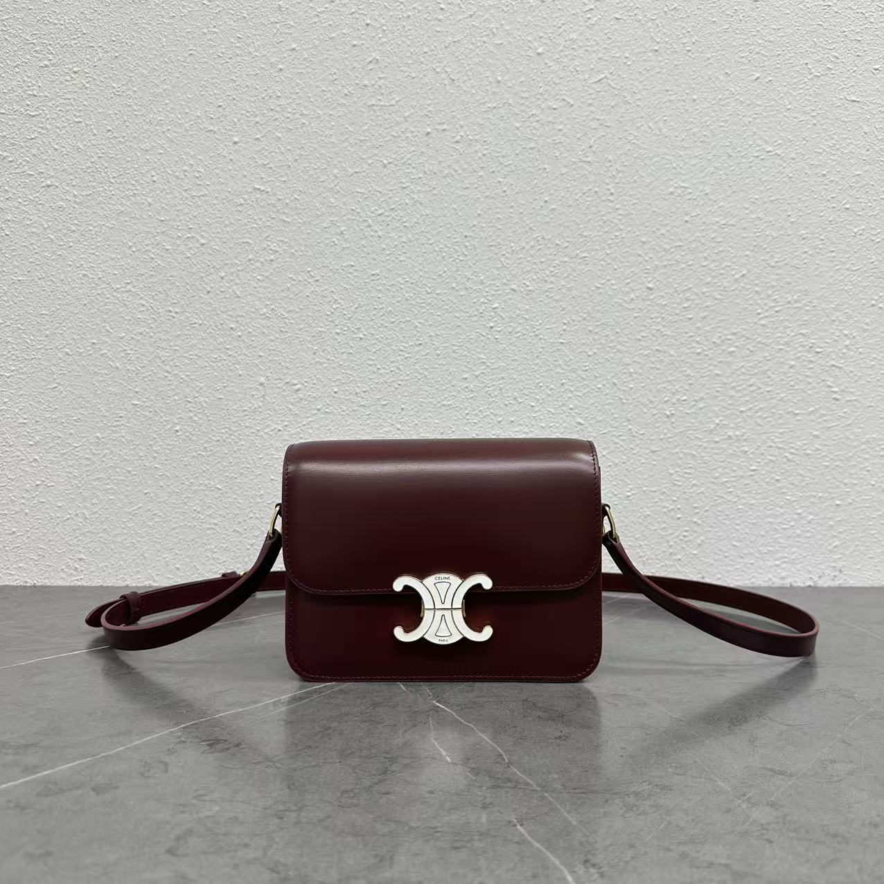 CELINE Teen Triomphe Shoulder Bag in Bordeaux with Gold-Finish Clasp