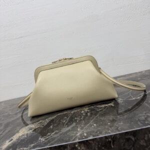 DOCTOR Small Leather Shoulder Bag