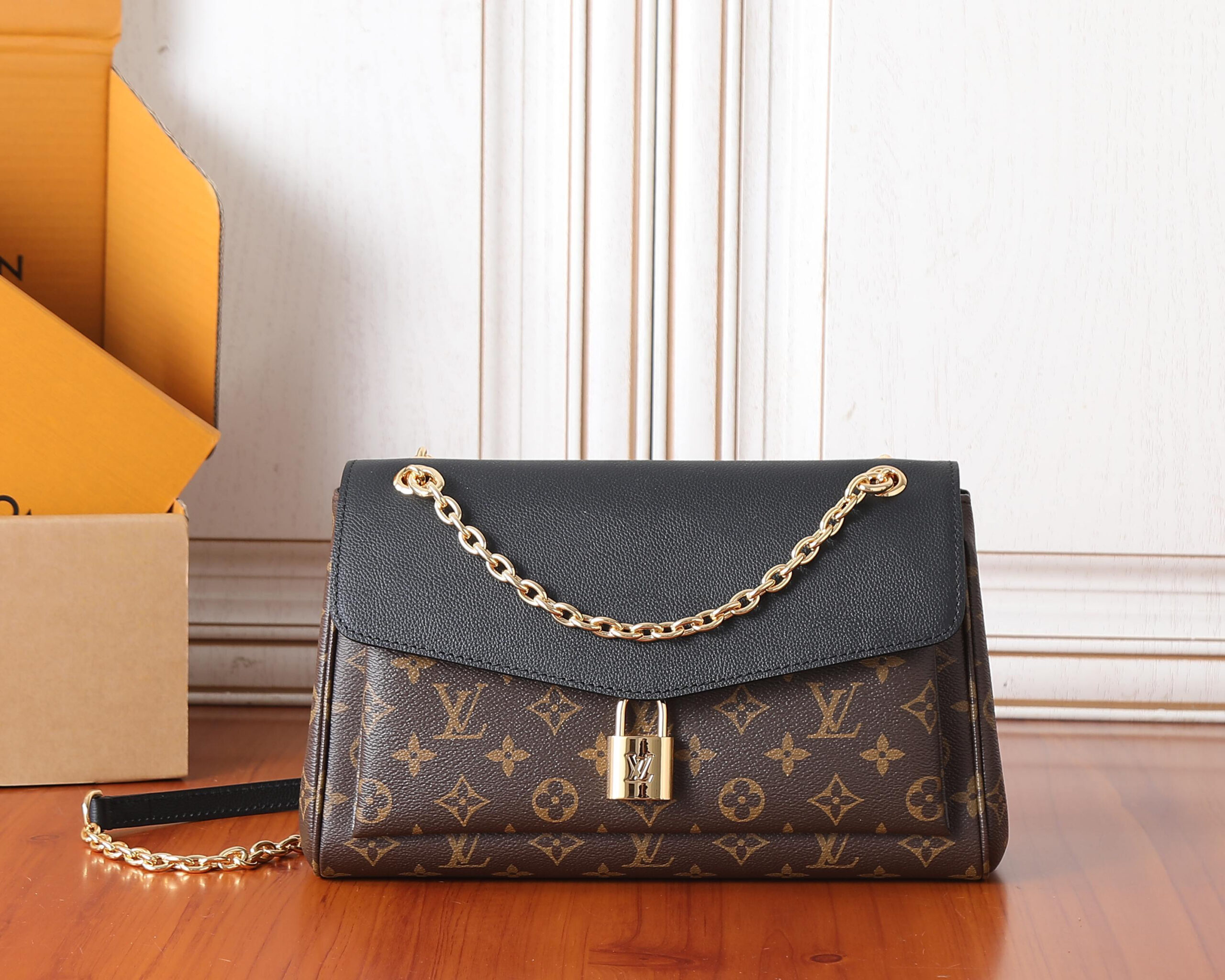 Louis Vuitton M26285 Saint-Germain BB Monogram Crossbody Bag