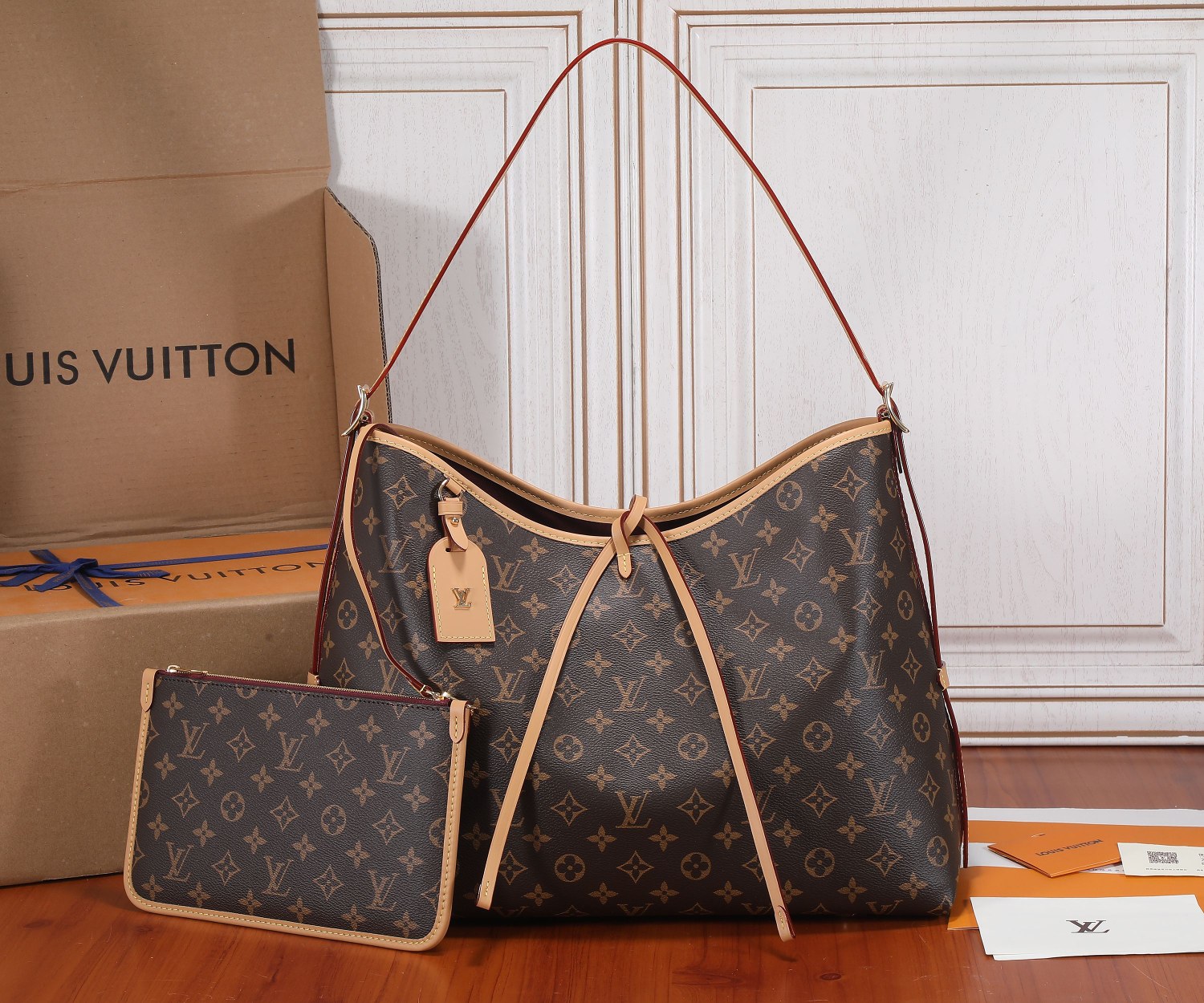 Louis Vuitton CarryAll MM Monogram Canvas Handbag