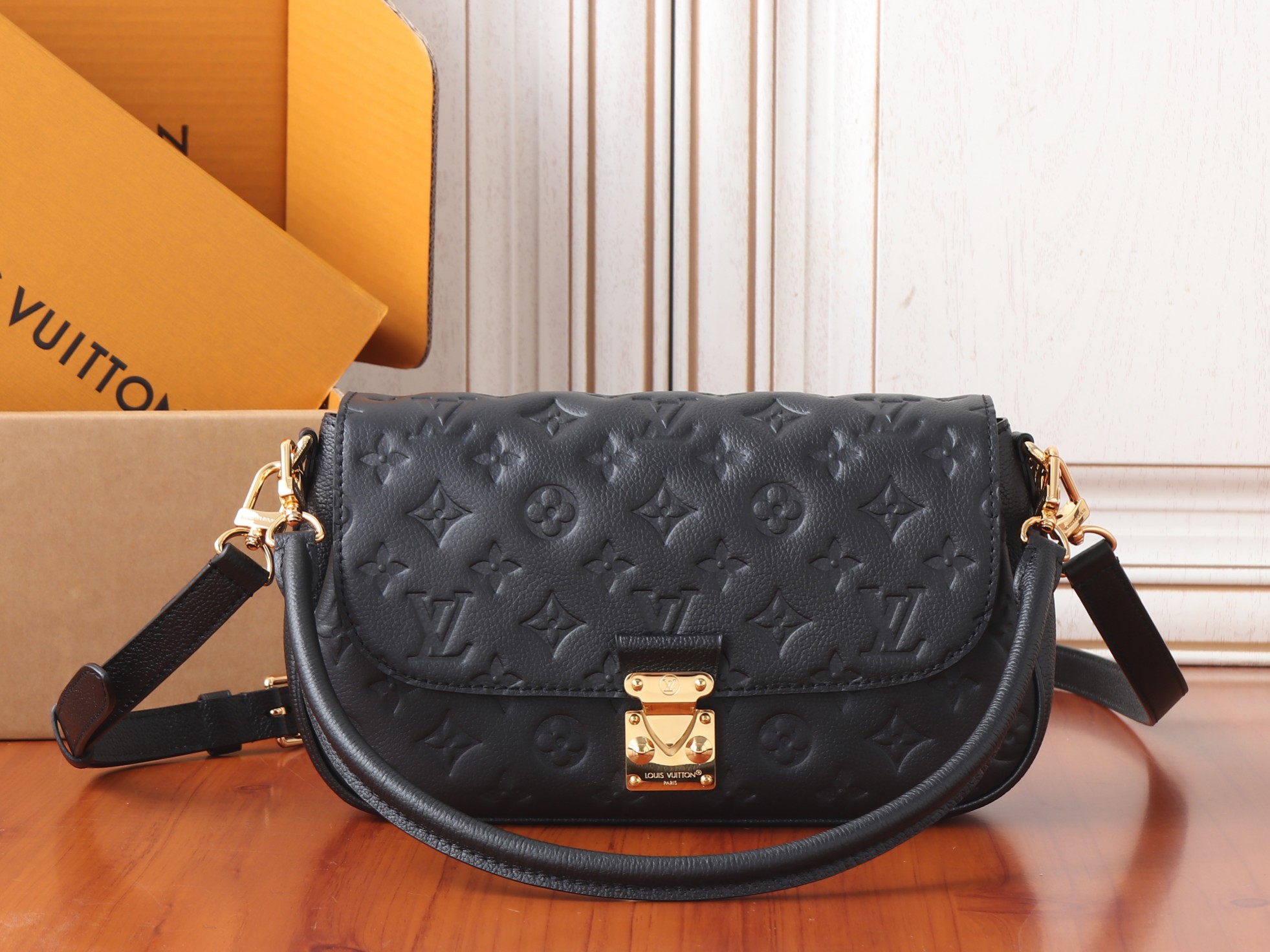 Louis Vuitton Pochette Metis Soft Small Crossbody Bag