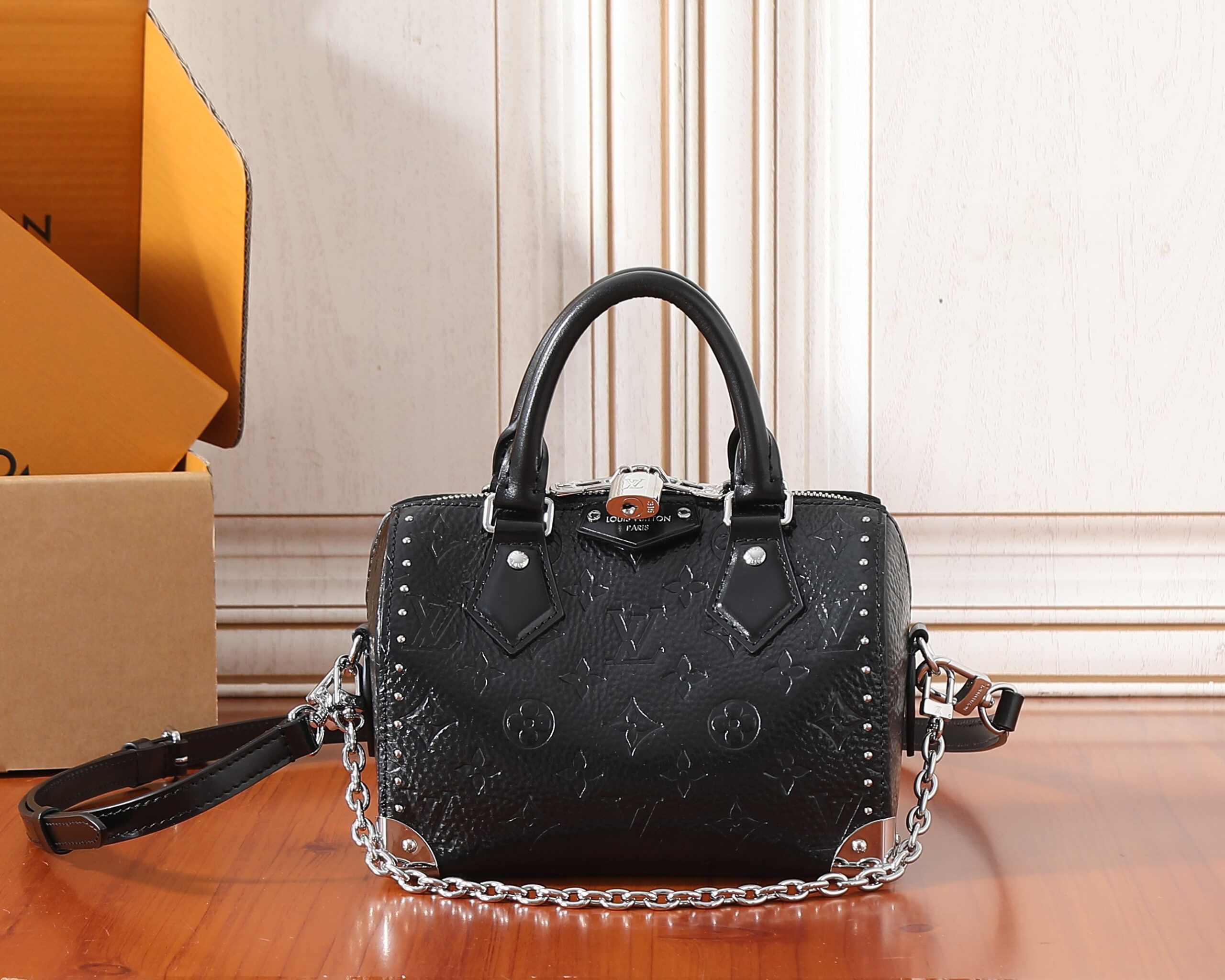 Louis Vuitton Speedy Trunk 20 Handbag