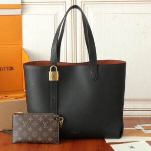 Low Key Cabas Medium Tote Bag