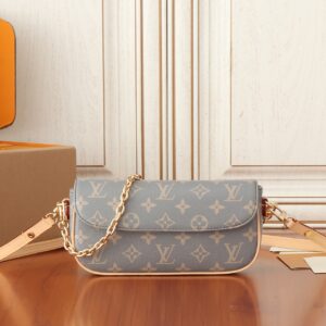 Wallet On Chain Ivy Monogram Crossbody Bag