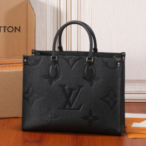 Louis Vuitton OnTheGo MM Tote