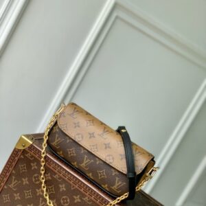 Louis Vuitton Wallet On Chain Ivy Monogram Reverse Shoulder Bag M26587