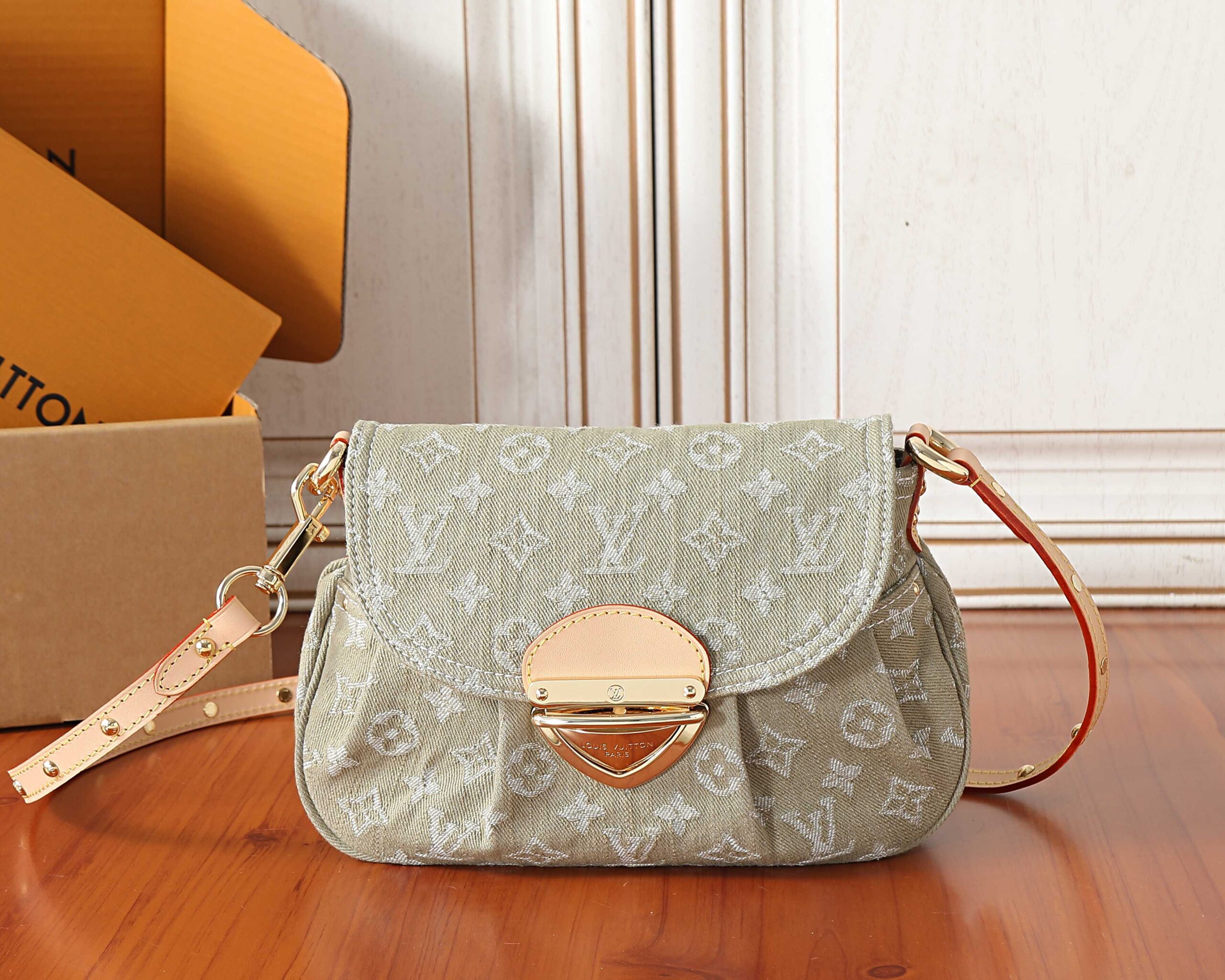Sunset Rendez-Vous Denim Shoulder Bag