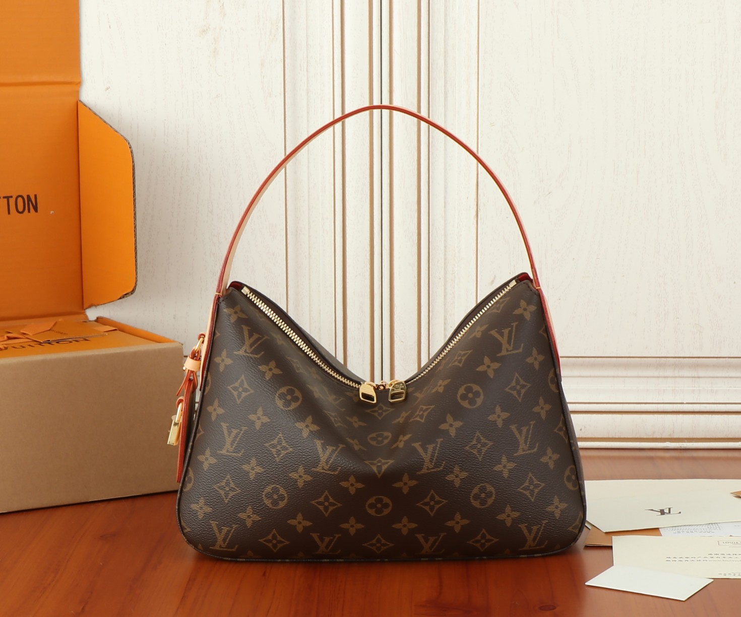 Louis Vuitton Slouchy Small Handbag M11952