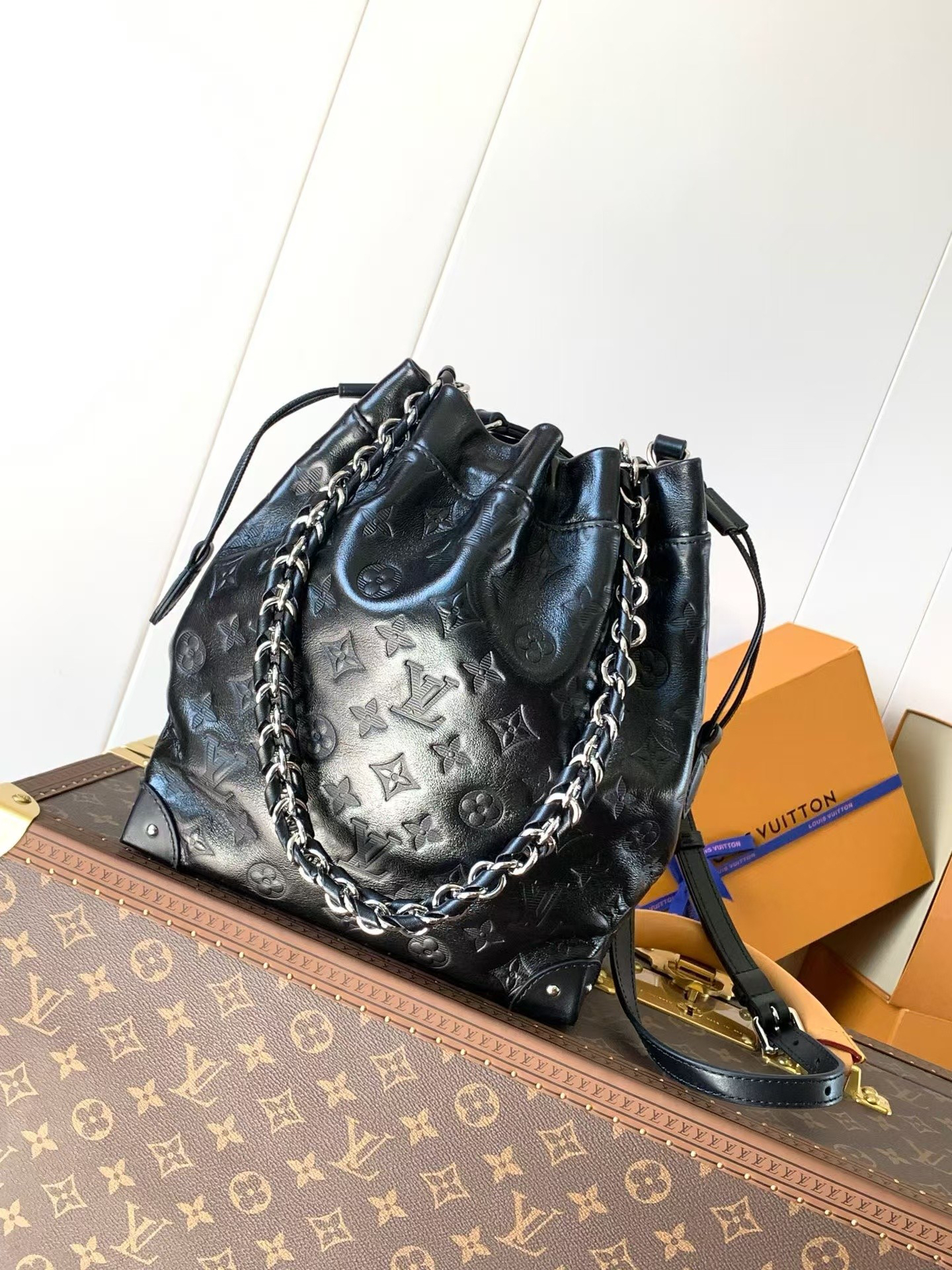 Louis Vuitton Noé Trunk Monogram Handbag
